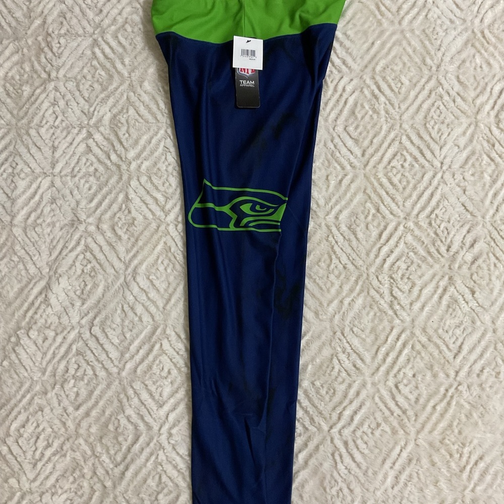Team Apparel Blue and Green Sports Leggings